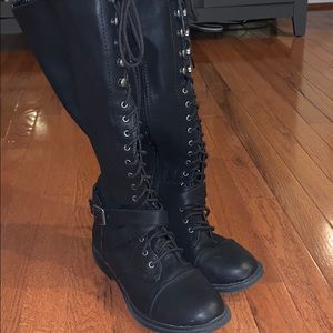 TARGET Knee-high Combat Boots